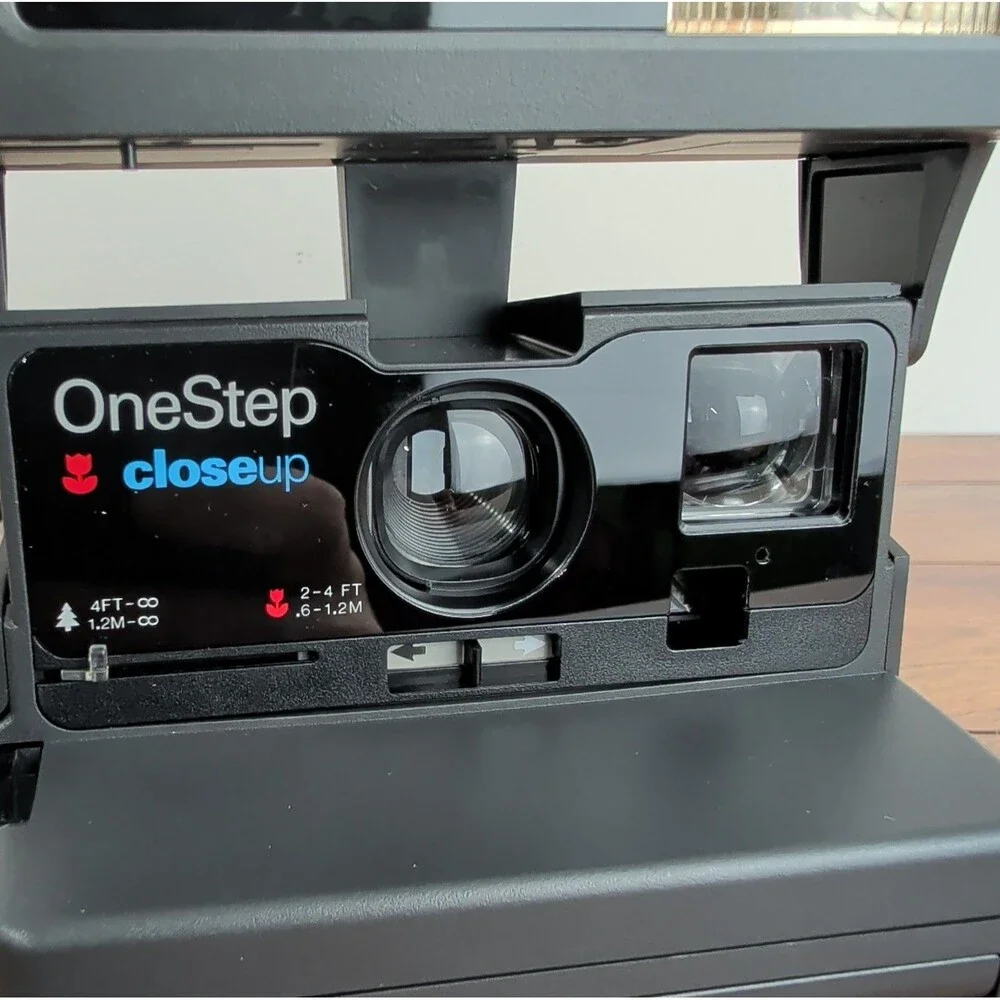 Polaroid One Step Close Up 600 Film Instant Camera Vintage Black W/ Box & Strap
